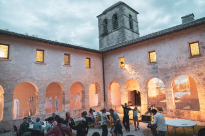 Agrandir l'image 3 sur 3, fenêtre modale