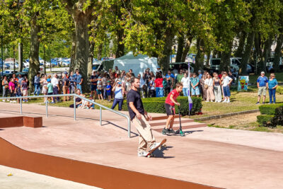 Agrandir l'image 16 sur 23, fenêtre modale